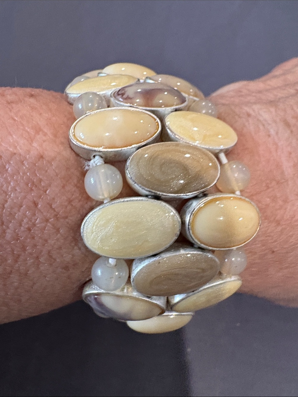 Handcrafted Beige & Cream Beaded Stretch Bracelet